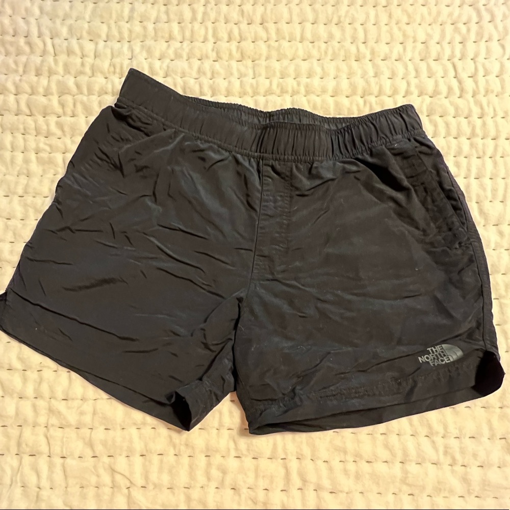 Men’s athletic/swim shorts